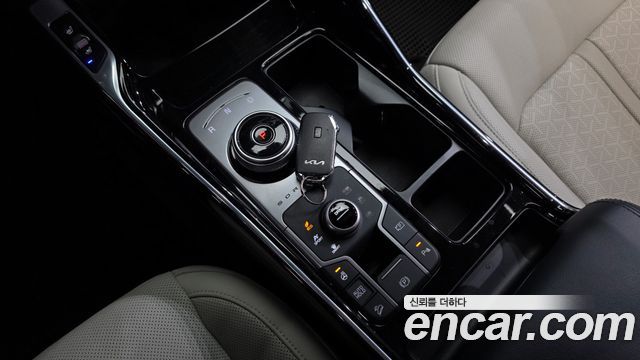 Kia Sorento 2023 — photo 9