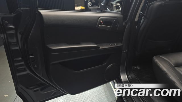 KG Mobility KORANDO 2017 — photo 15