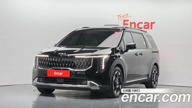 Kia Canival 2025 — photo 1