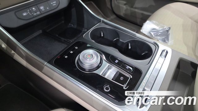 Kia Canival 2025 — photo 12