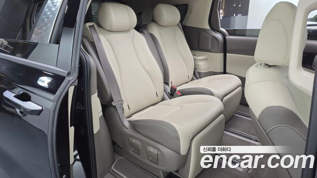Kia Canival 2025 — photo 17