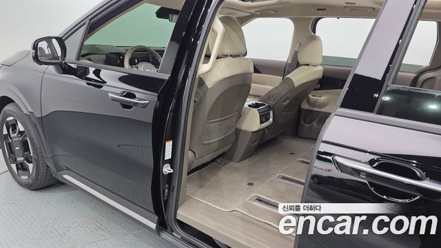 Kia Canival 2025 — photo 18
