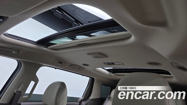 Kia Canival 2025 — photo 23