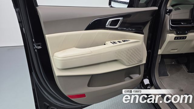 Kia Canival 2025 — photo 15