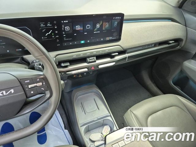 Kia EV3 2025 — photo 10