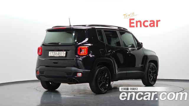Jeep Renegade 2020 — photo 2