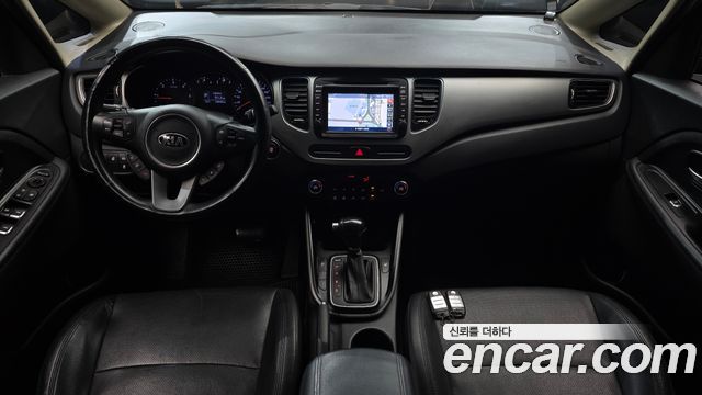 Kia Carens 2014 — photo 10