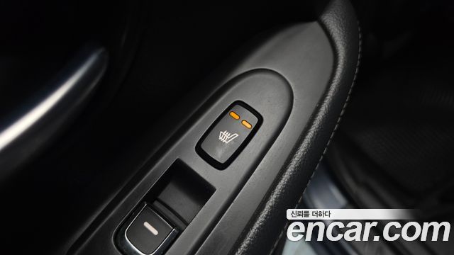 Kia Carens 2014 — photo 24