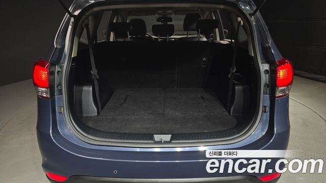 Kia Carens 2014 — photo 26