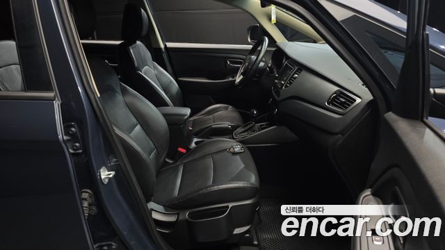 Kia Carens 2014 — photo 16