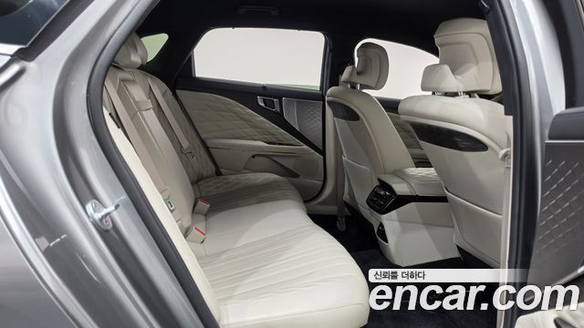 Kia K8 2022 — photo 17
