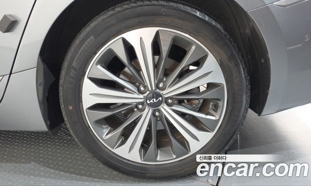 Kia K8 2022 — photo 7
