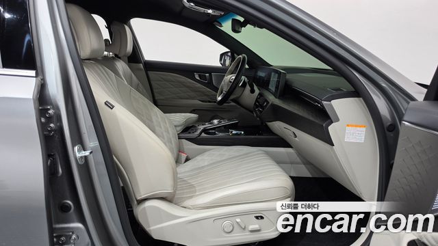 Kia K8 2022 — photo 16