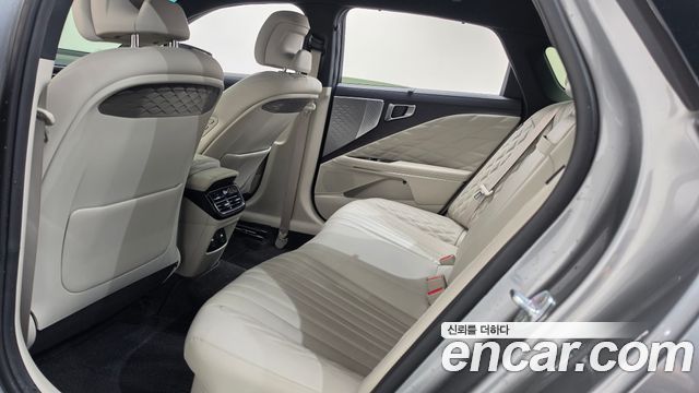 Kia K8 2022 — photo 27
