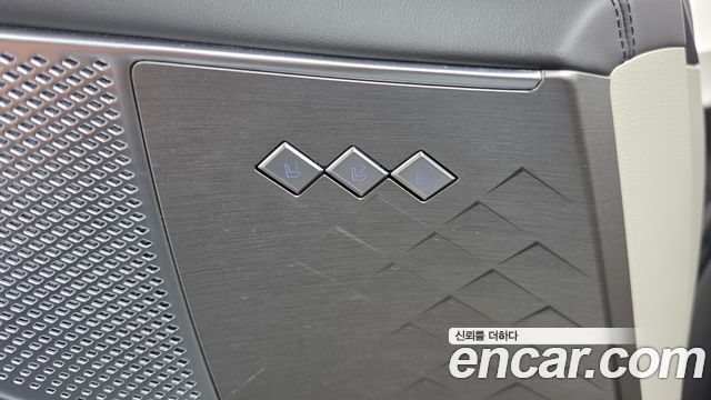 Kia K8 2022 — photo 34