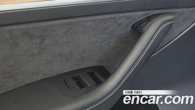 Tesla Model Y 2024 — photo 30