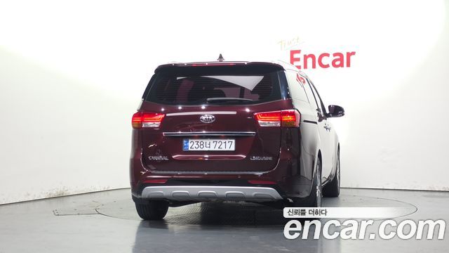Kia Canival 2018 — photo 4