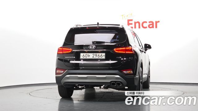 Hyundai Santafe 2019 — photo 4