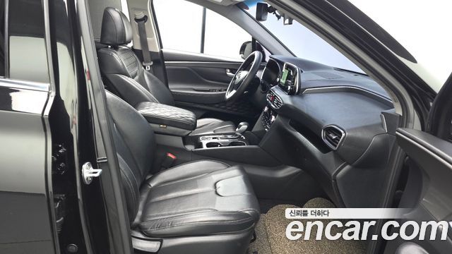 Hyundai Santafe 2019 — photo 11