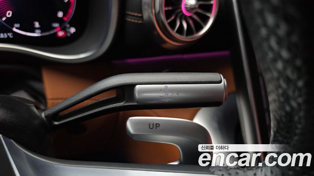 Mercedes-Benz SL-Class 2023 — photo 12
