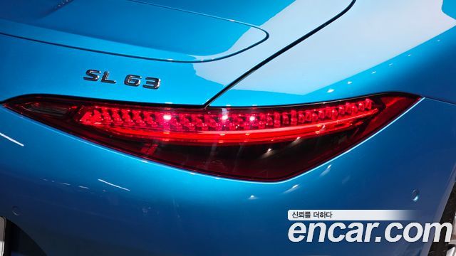 Mercedes-Benz SL-Class 2023 — photo 9