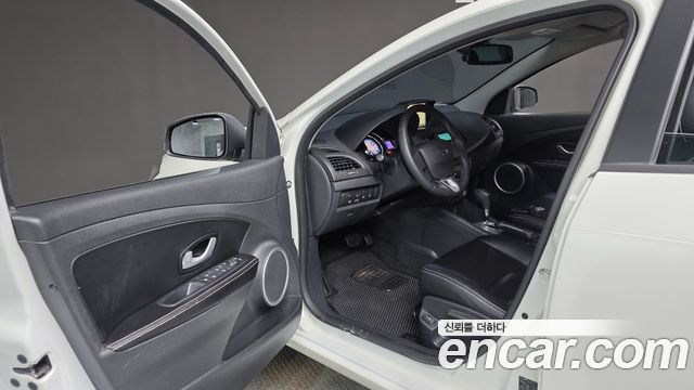 Renault Korea SM3 2015 — photo 11