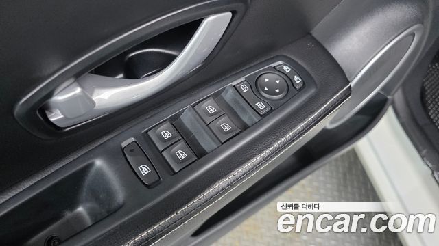 Renault Korea SM3 2015 — photo 12