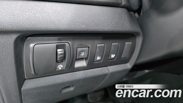 Renault Korea SM3 2015 — photo 13