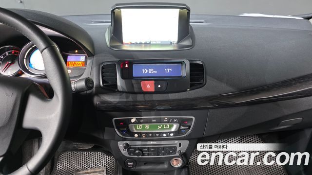 Renault Korea SM3 2015 — photo 15