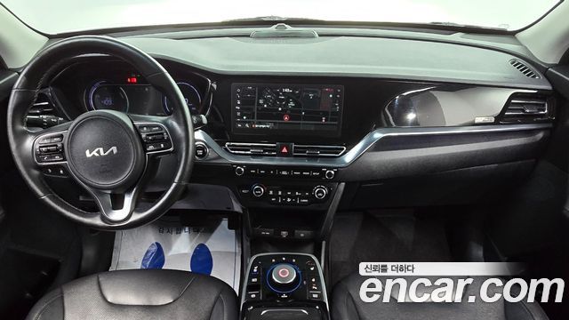 Kia Niro 2023 — photo 7