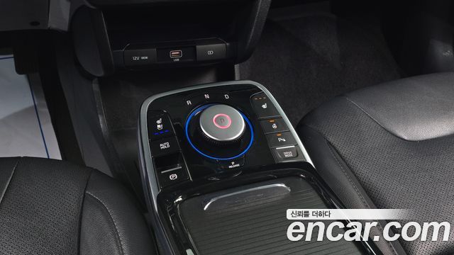 Kia Niro 2023 — photo 9
