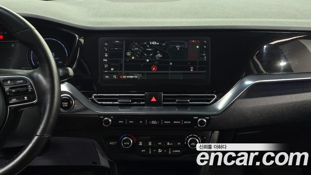 Kia Niro 2023 — photo 14