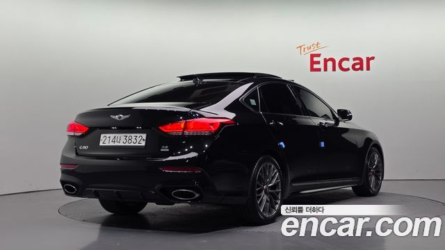 Genesis G80 2019 — photo 2
