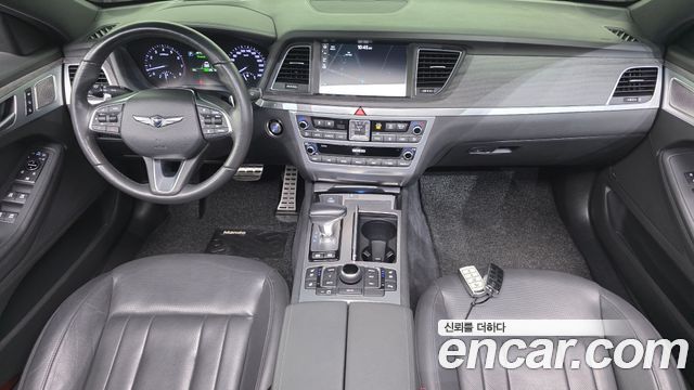 Genesis G80 2019 — photo 10