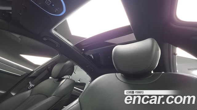 Genesis G80 2019 — photo 16