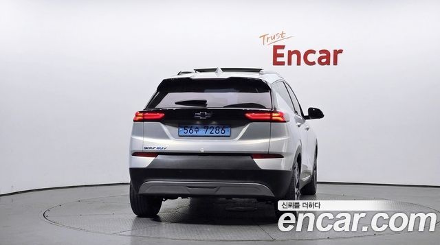 Chevrolet Korea 볼트 EUV 2022 — photo 2