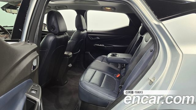 Chevrolet Korea 볼트 EUV 2022 — photo 11