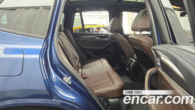 BMW X3 2022 — photo 17