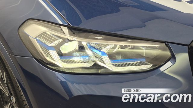 BMW X3 2022 — photo 8