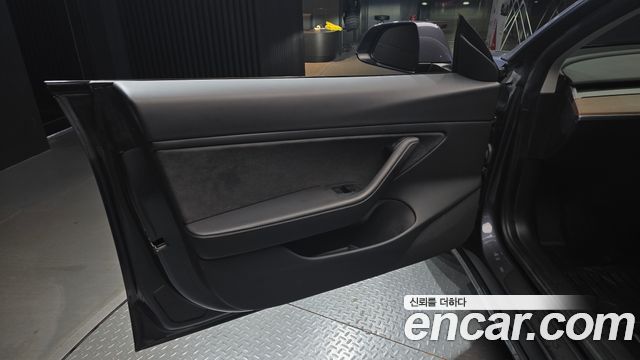 Tesla Model 3 2021 — photo 14