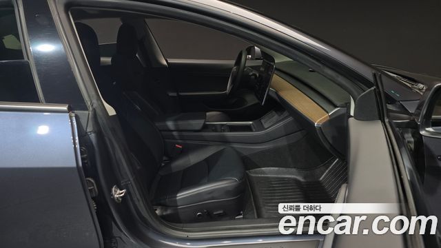 Tesla Model 3 2021 — photo 16