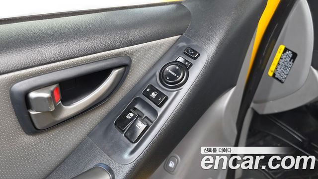 Hyundai Starex 2018 — photo 18