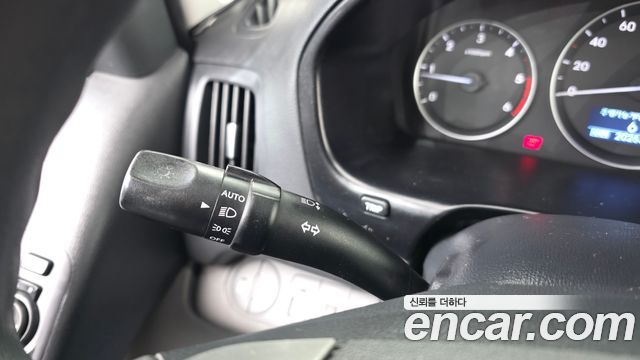 Hyundai Starex 2018 — photo 19