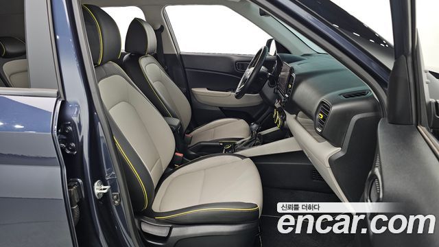 Hyundai Venue 2022 — photo 17