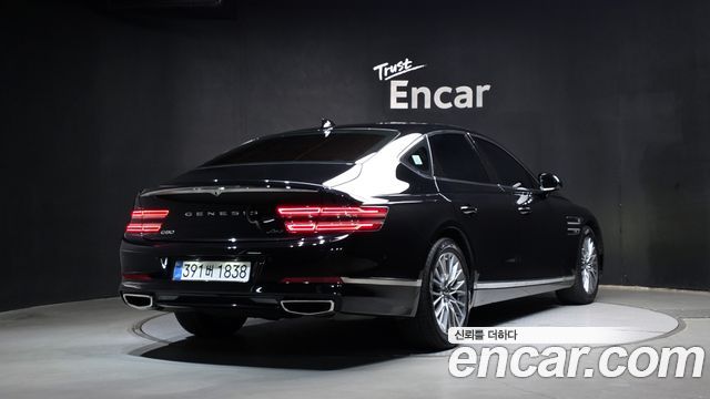 Genesis G80 2022 — photo 2