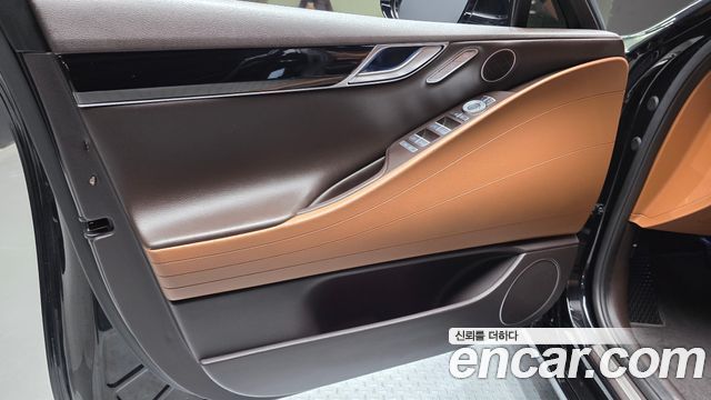 Genesis G80 2022 — photo 14