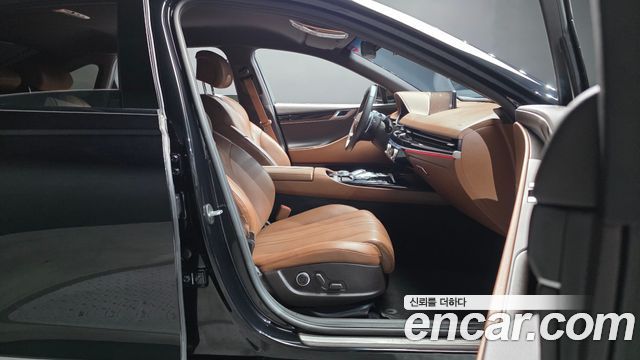 Genesis G80 2022 — photo 16