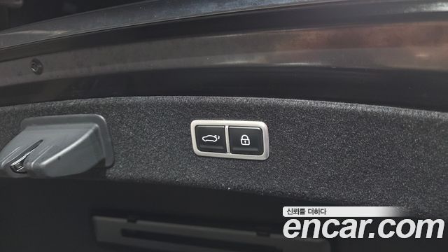 Genesis G80 2022 — photo 31