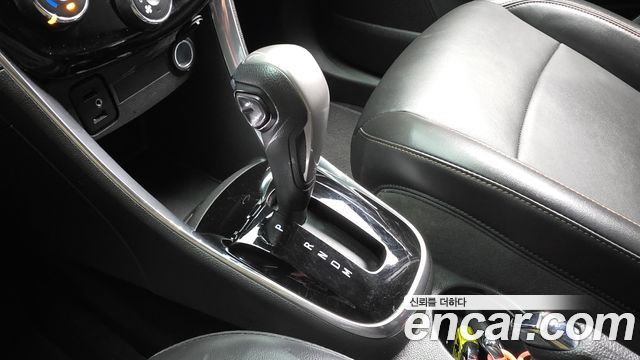 Chevrolet Korea Trax 2021 — photo 12