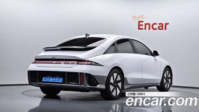 Hyundai Ioniq6 2023 — photo 2
